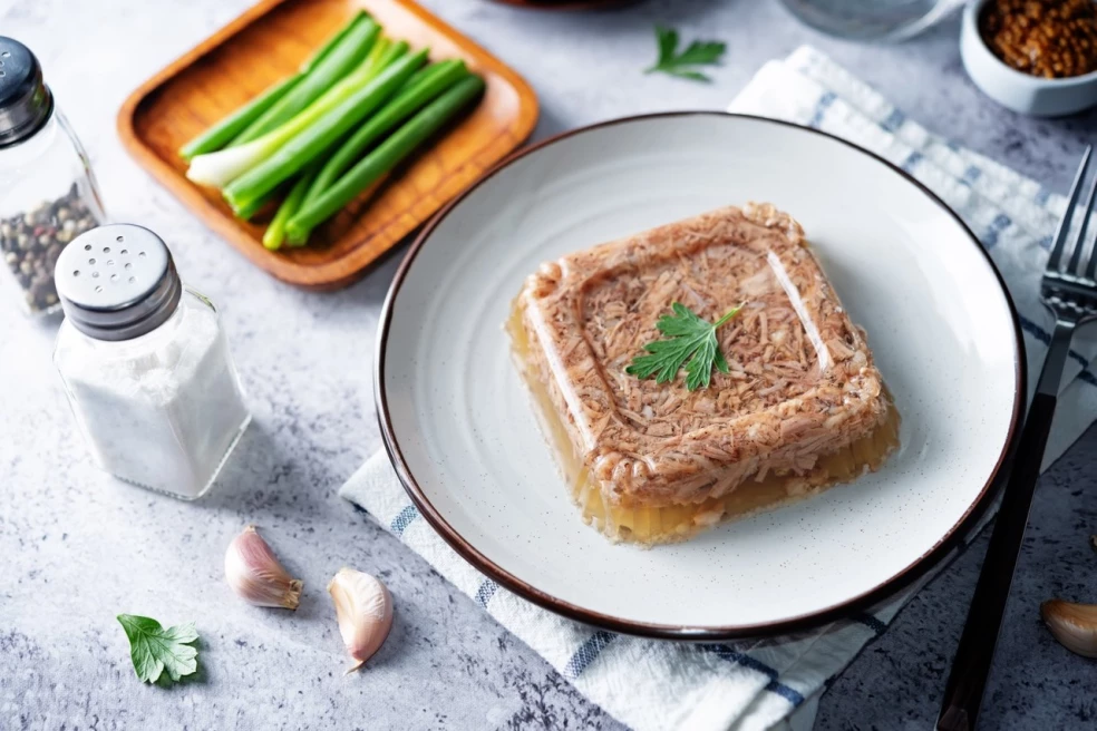 domáca huspenina s mäsom