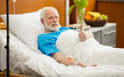 výhody polohovatelných postelí pre seniorov