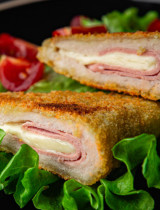 Cordon bleu ako v špičkovej reštaurácii: Ako pripraviť tento úžasný plnený rezeň?