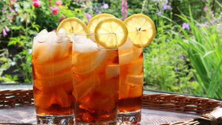 Ľadový čaj alebo ice tea: Pripravte si dokonalé letné osvieženie!