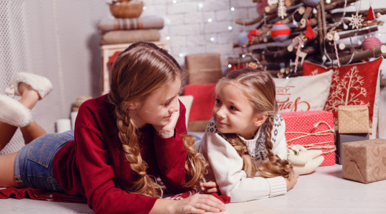 Najlepšie knihy na Vianoce 2025: Tipy pre celú rodinu
